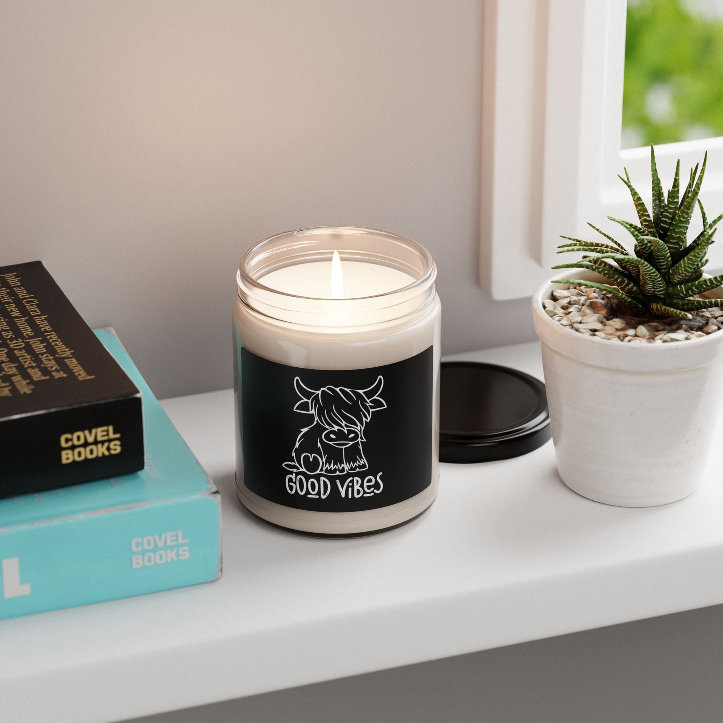 'Good Vibes' Highland Cow Soy Candle (9 oz)